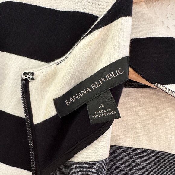 Banana Republic Rugby Stripe Ponte Sheath Dress Black White Stripes Sz 4 - Picture 5 of 5